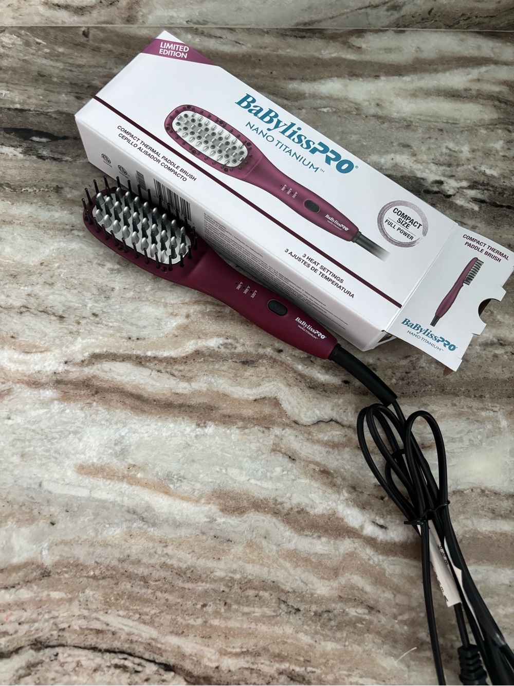 BaByliss Pro Nano Titanium Thermal Straightening Brush - Magenta